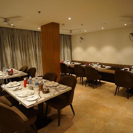 Hotel Mumbai House Express Udaipur Dış mekan fotoğraf