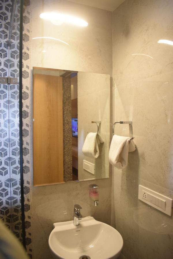Hotel Mumbai House Express Udaipur Dış mekan fotoğraf