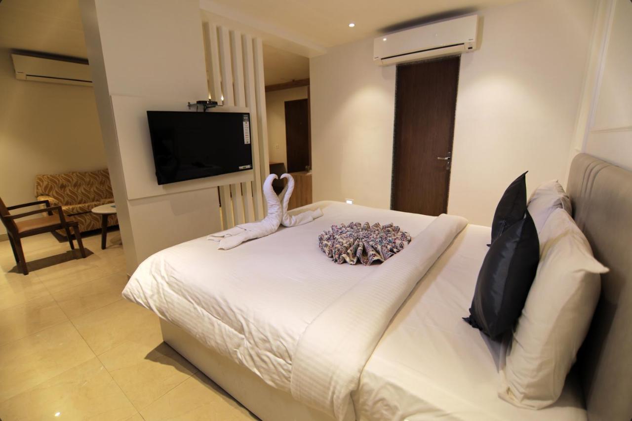Hotel Mumbai House Express Udaipur Dış mekan fotoğraf