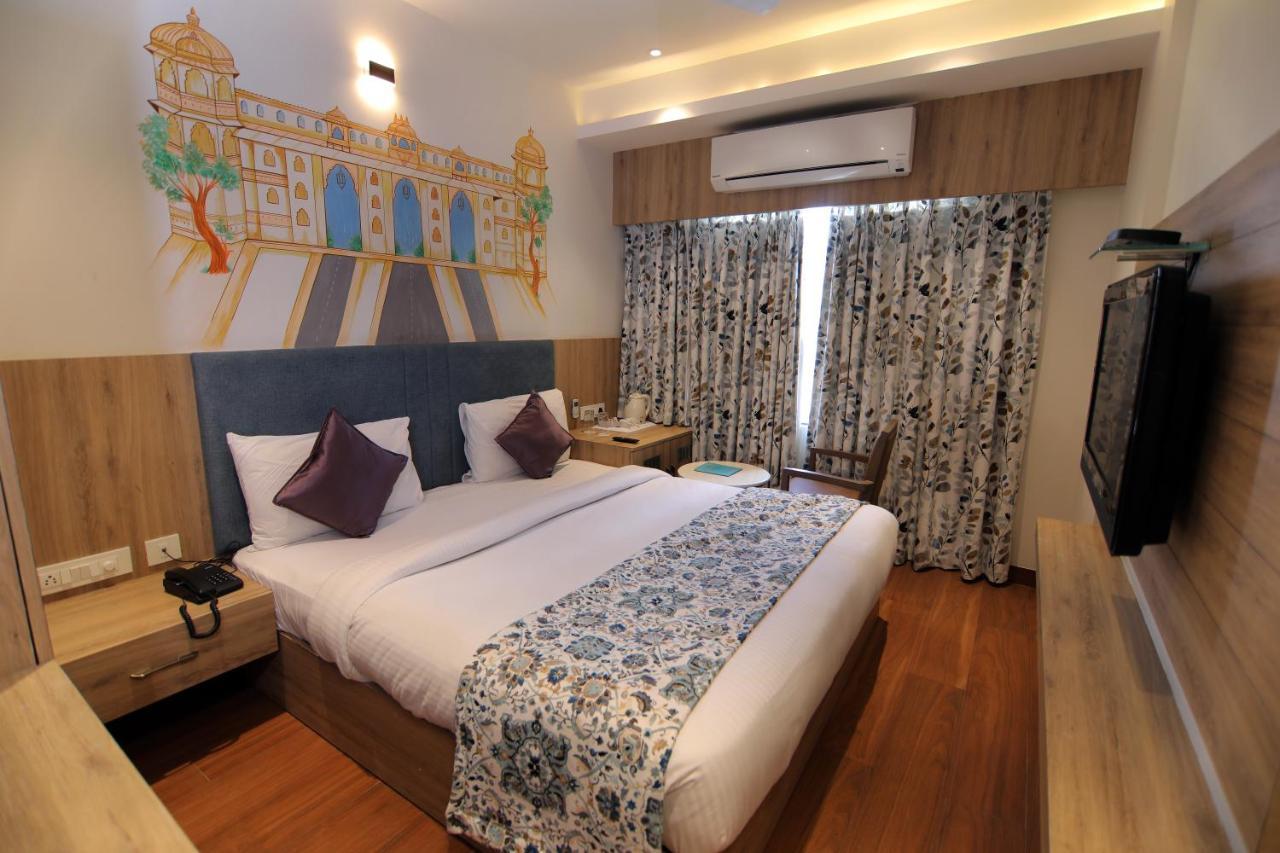 Hotel Mumbai House Express Udaipur Dış mekan fotoğraf